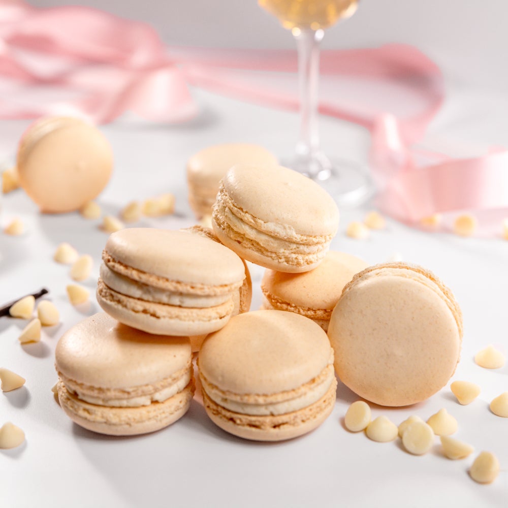 Pistachio French Macaron | Suzy's Sweets Boutique